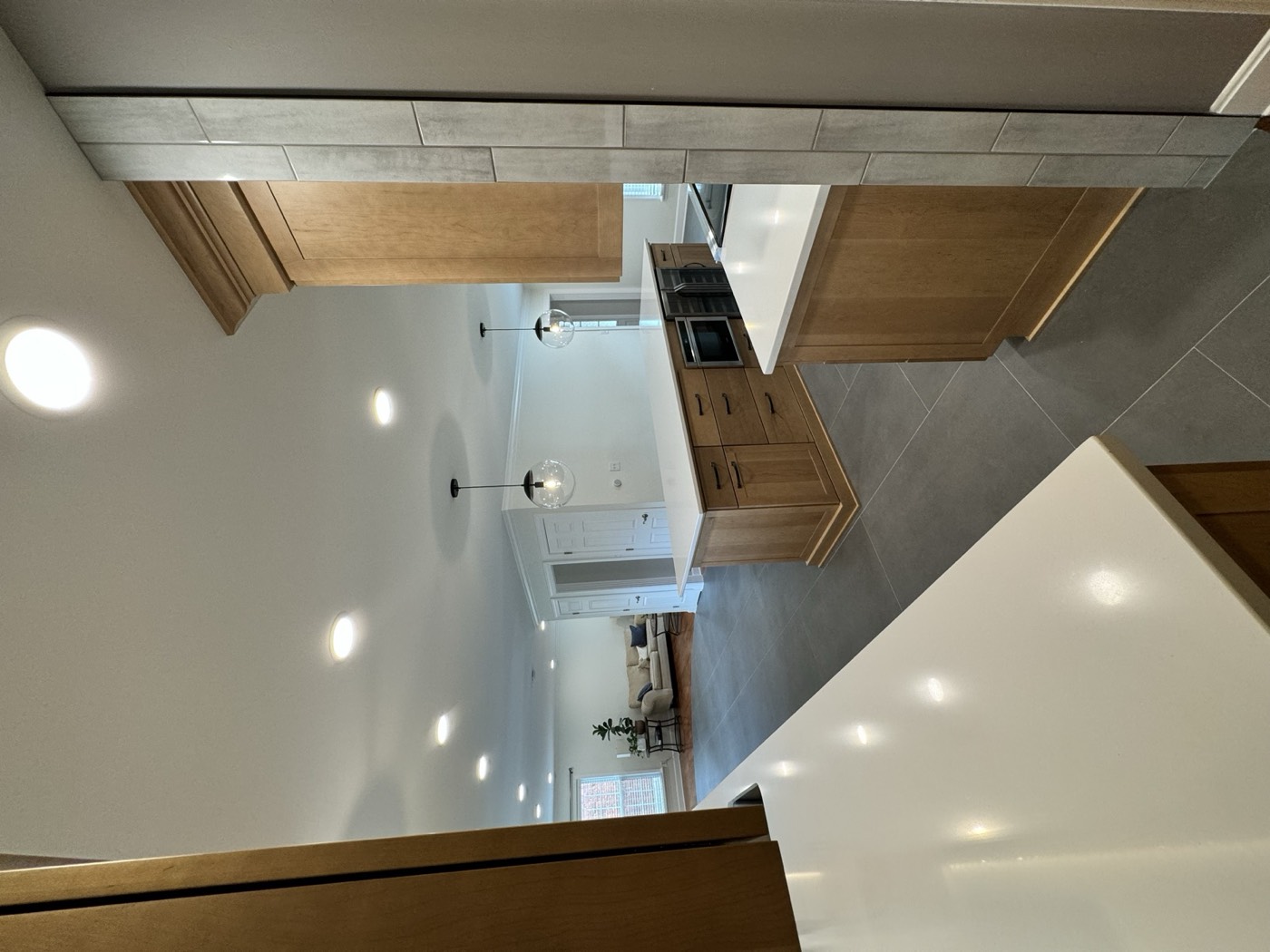 Broeck Pointe Kitchen Remodel project photo