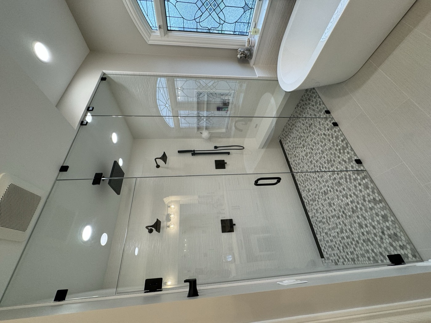Lake Forest Master Bath Refresh — Wilson Way project in Lake Forest, KY
