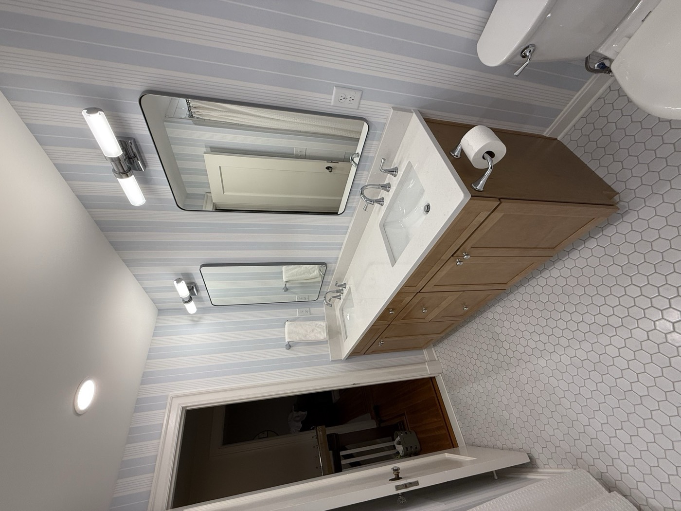 St. Matthews Powder Room Refresh project photo